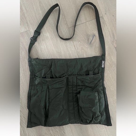 Diesel Cargo Utility Messenger Multi Pocket Tote Bag Military Green Nylon *F20 - Picture 1 of 8